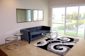 Stylish & Comfy Steps to Beach Balcony Pkg